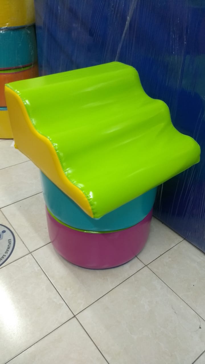 mesita para playground de niños